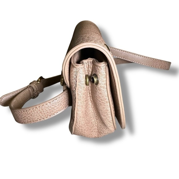 Anthropologie Hazel Convertable Belt Bag in Taupe 
Vegan Leather - Picture 8 of 9